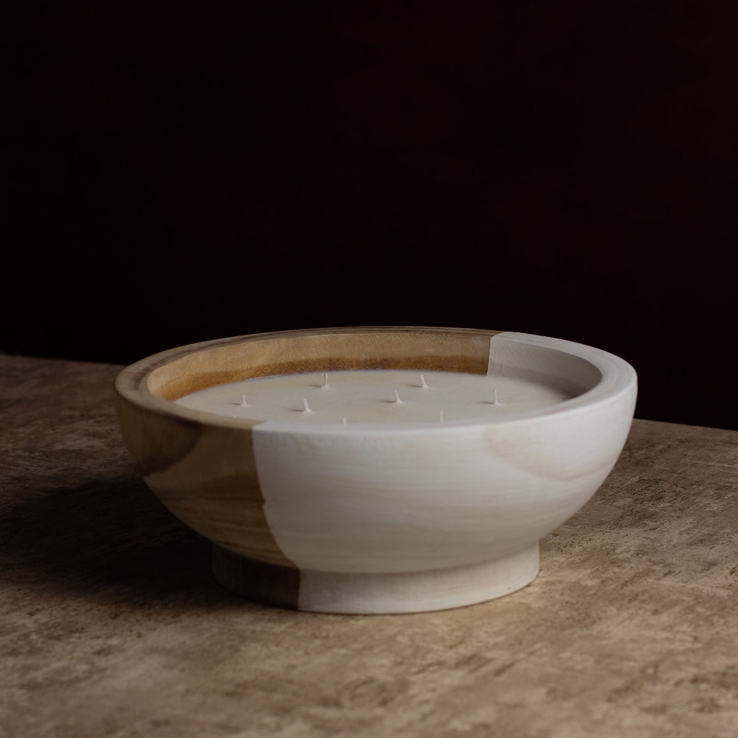 London Collective: Large Bowl Driftwood Candle - Sandalwood & Musk