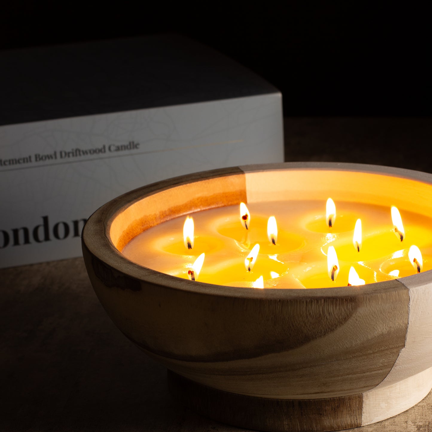 London Collective: Large Bowl Driftwood Candle - Sandalwood & Musk