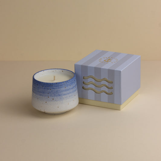 St Ives: Bedruthan Steps Candle - Bay & Blackberry